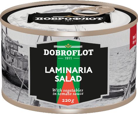 Laminaria salad with vegetables in tomato sauceя